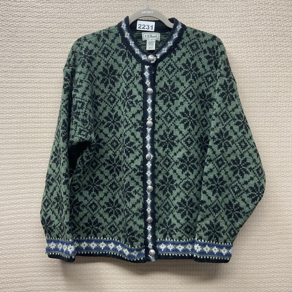 L.L. Bean Sweaters - Vintage L.L. Bean Green Black Nordic Snowflake Wool Cardigan Sweater USA Large